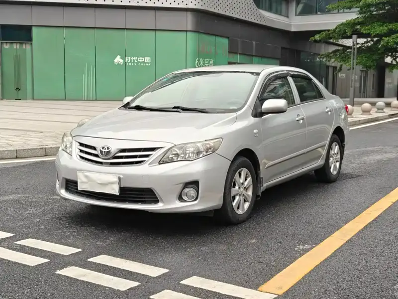 Toyota Corolla, 2011 — фото 1