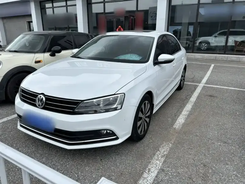 Volkswagen Sagitar, 2017
