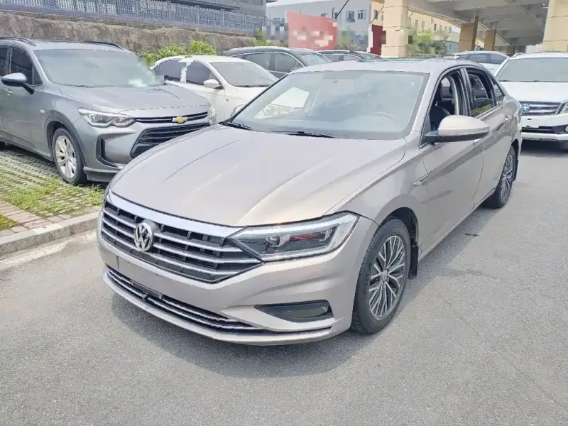 Volkswagen Sagitar, 2020