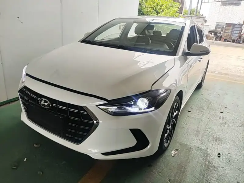 Hyundai Elantra, 2020