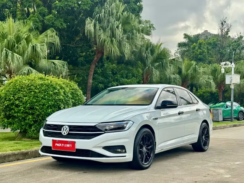 Volkswagen Sagitar, 2020