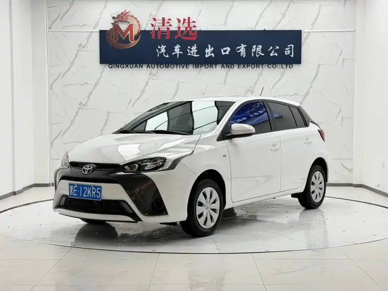 Toyota Yaris L, 2022
