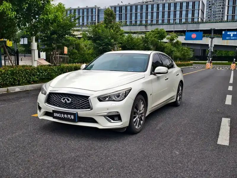 Infiniti Q50L, 2019