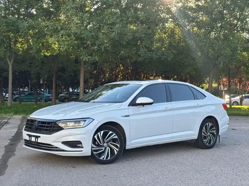 Volkswagen Sagitar, 2022