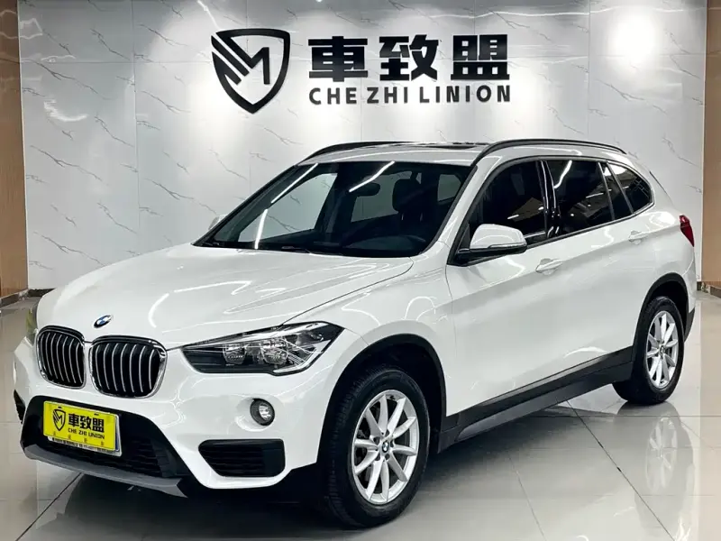 BMW X1, 2019 — фото 1