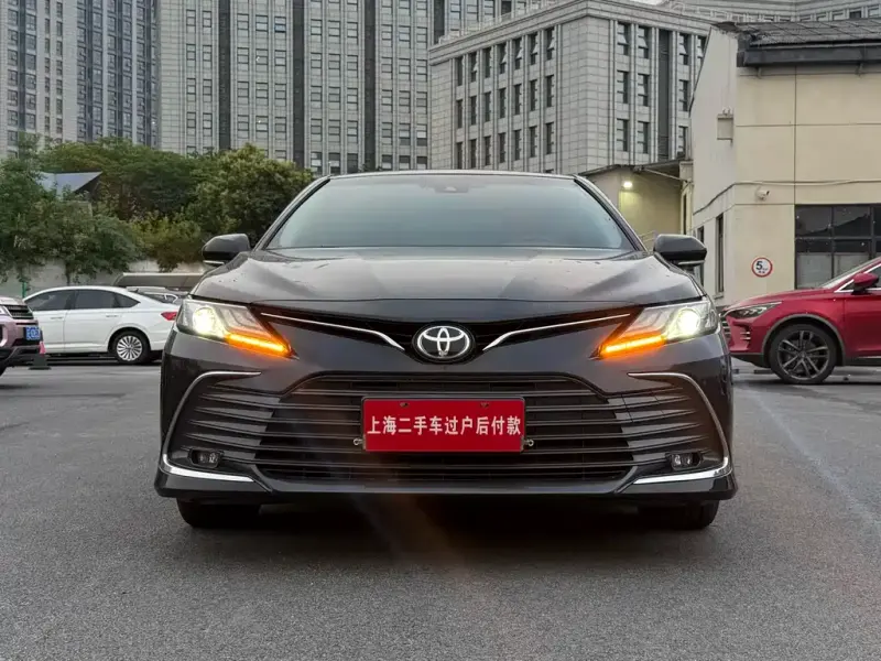 Toyota Camry, 2022