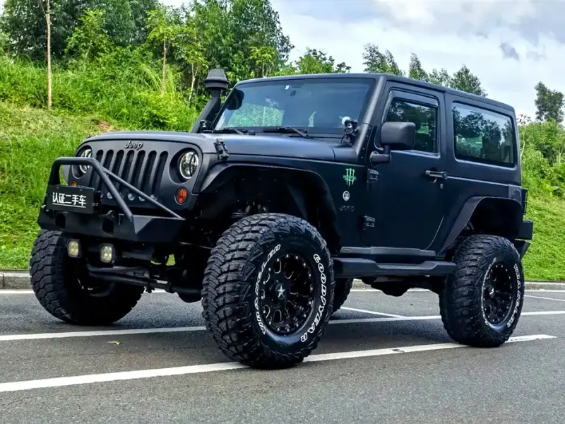 Jeep Wrangler, 2011