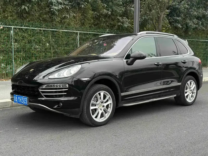 Porsche Cayenne, 2013