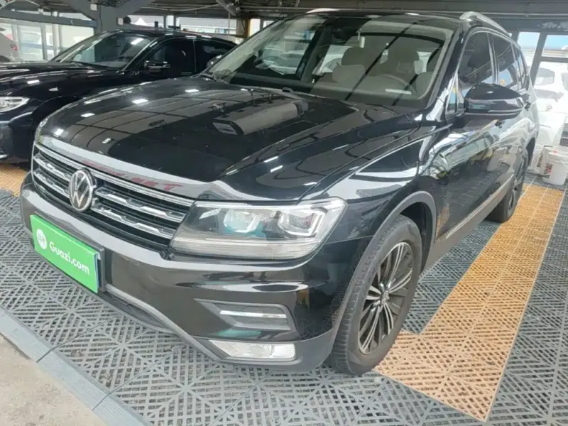 Volkswagen Tiguan L, 2021