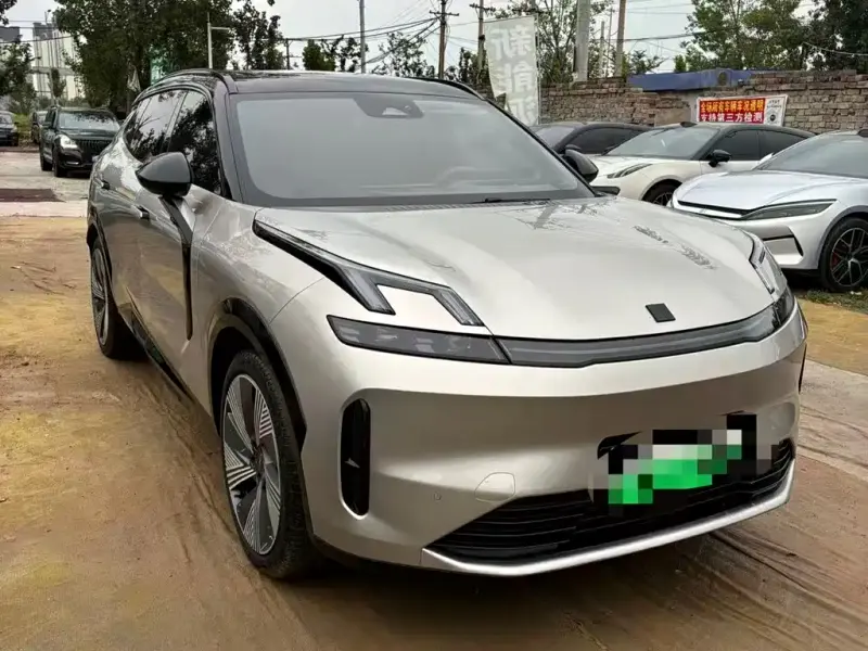 Lynk & Co 08 EM-P, 2024