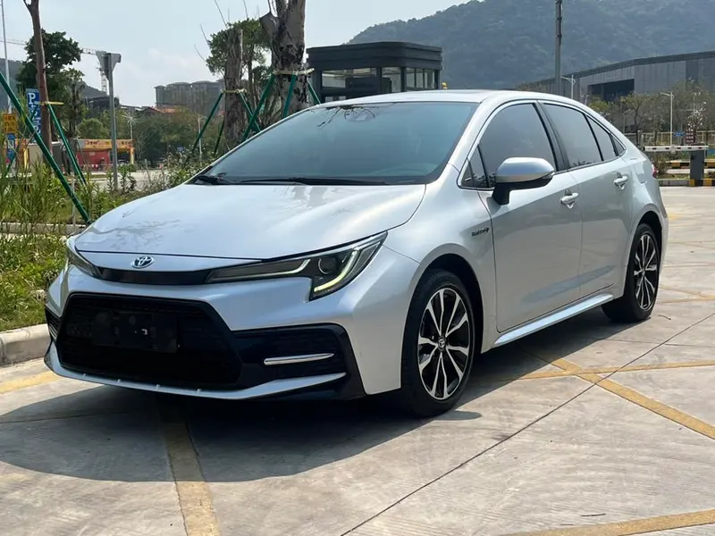 Toyota Levin Dual Engine 1.8H E-CVT Sport Edition, 2022 — фото 1