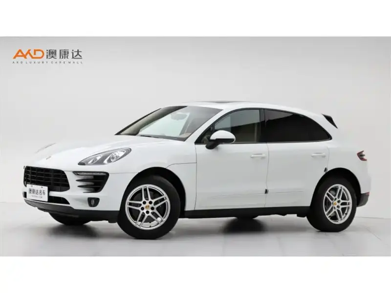 Porsche Macan, 2015