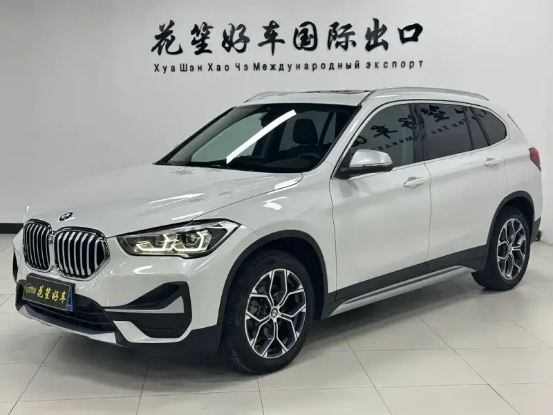 BMW X1, 2022 — фото 1
