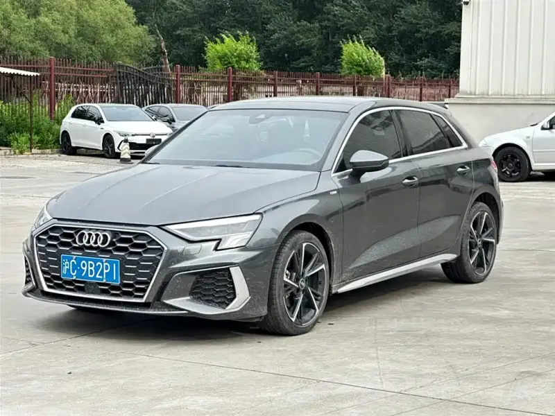 Audi A3, 2022 — фото 1
