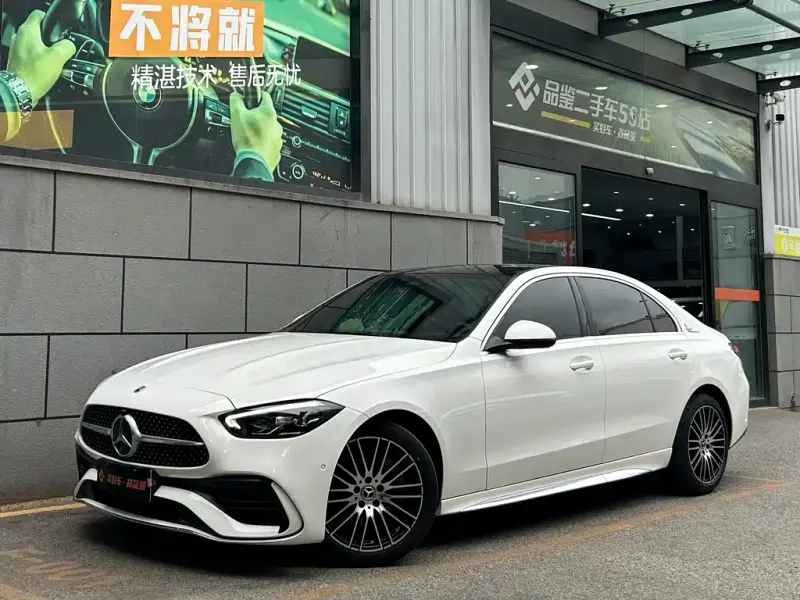 Mercedes-Benz C-Class, 2022