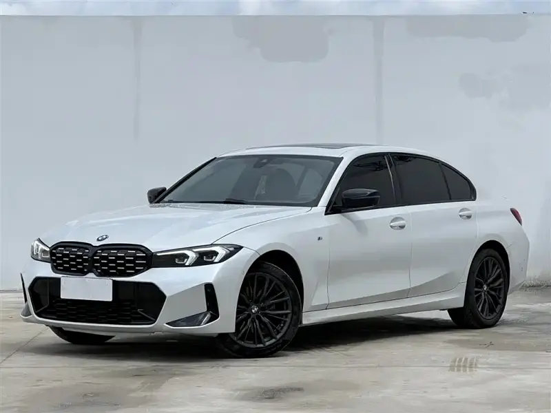 BMW 3 Series, 2023