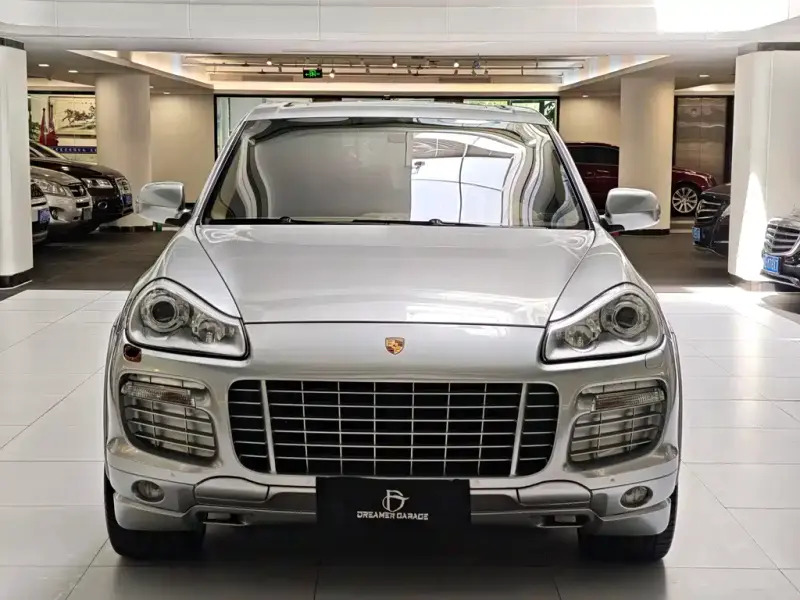 Porsche Cayenne, 2009