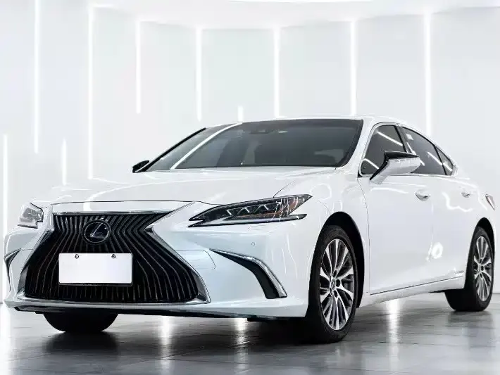 Lexus ES, 2021 — фото 1