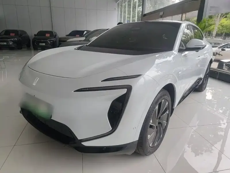Avatr 07, 2025