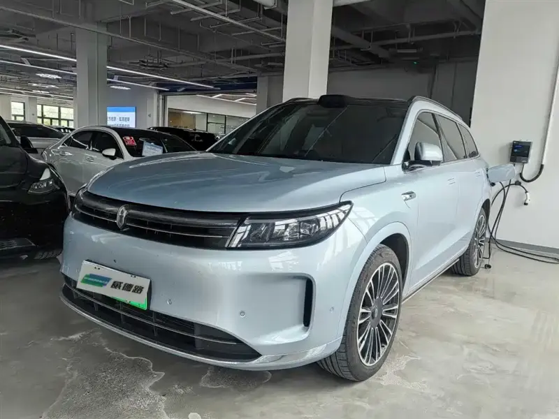 AITO M7, 2024