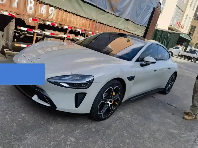 Xiaomi SU7, 2025