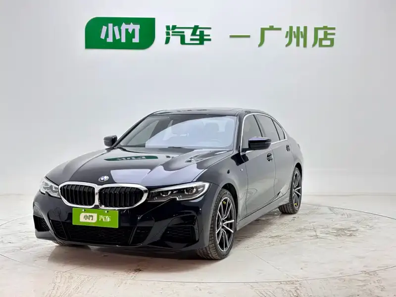 BMW 3 Series, 2022