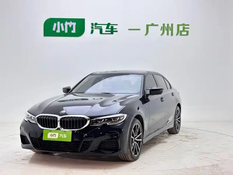 BMW 3 Series, 2022