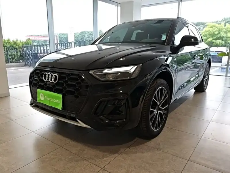 Audi Q5L, 2024