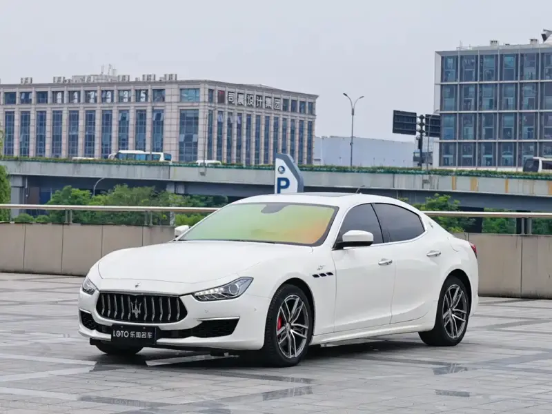 Maserati Ghibli, 2022