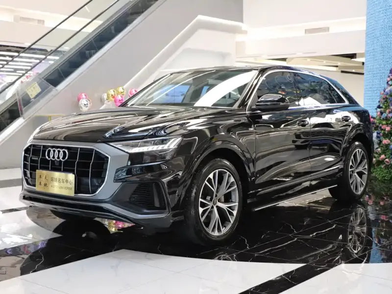 Audi Q8, 2022