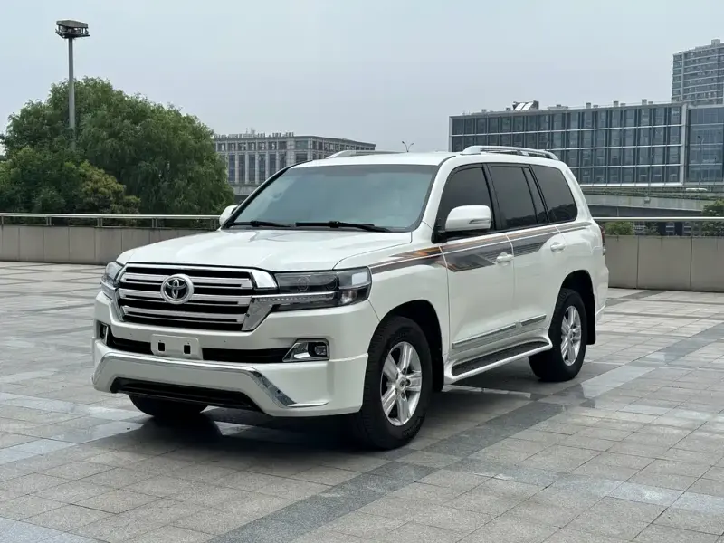 Toyota Land Cruiser, 2016