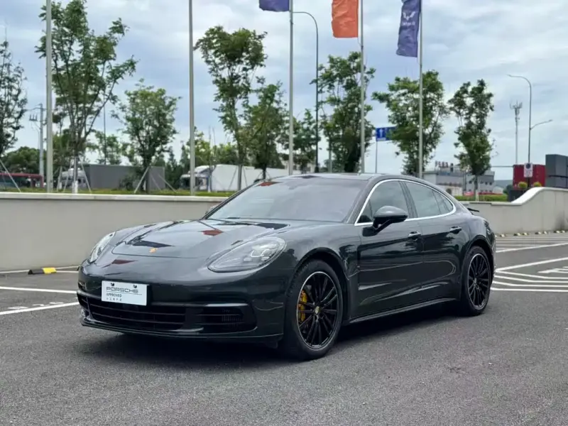Porsche Panamera, 2020 — фото 1