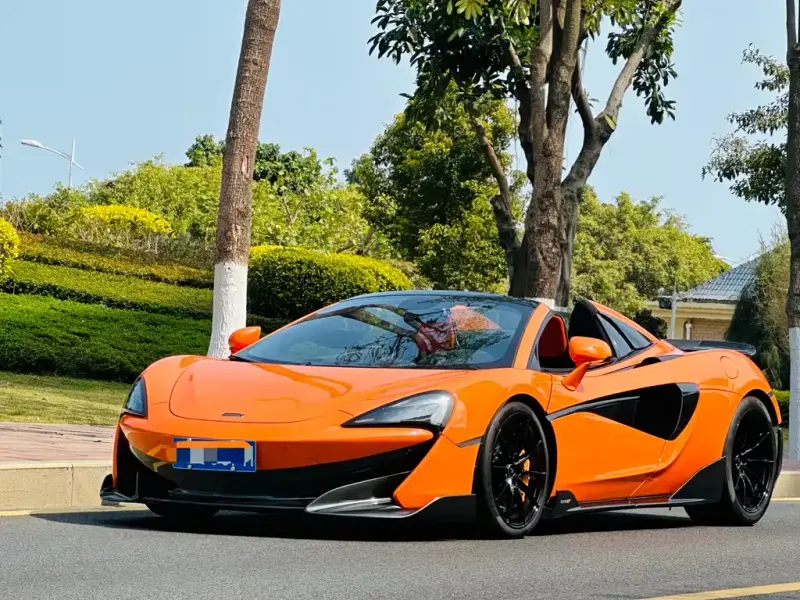 McLaren 600LT, 2020
