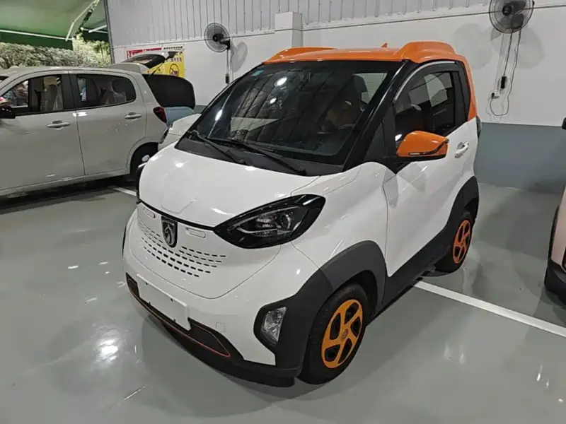 Baojun E100, 2019 — фото 1