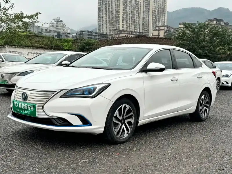 Changan Eado New Energy, 2019 — фото 1