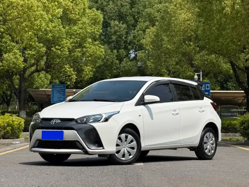 Toyota Yaris L, 2021