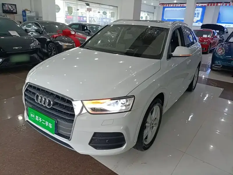 Audi Q3, 2017 — фото 1
