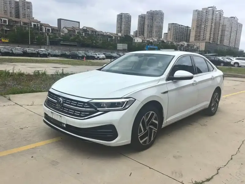 Volkswagen Sagitar, 2023