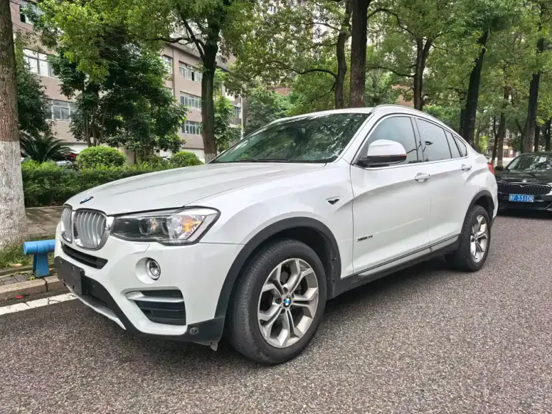 BMW X4, 2016