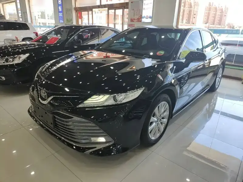 Toyota Camry, 2019