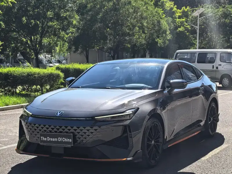 Changan UNI-V, 2025