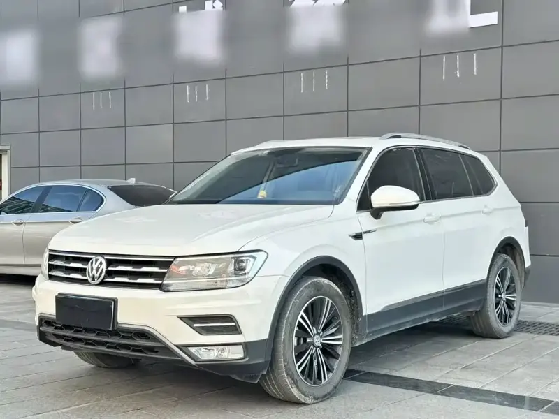 Volkswagen Tiguan L, 2020