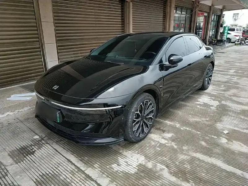 Zeekr 007, 2024