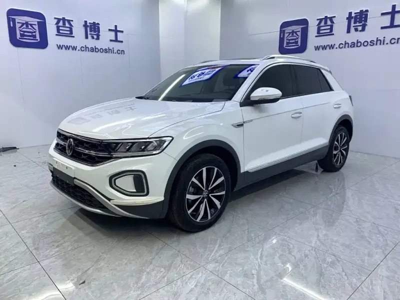 Volkswagen T-Roc, 2023