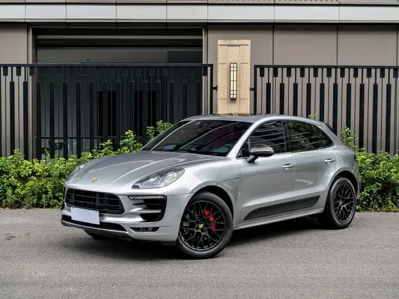 Porsche Macan, 2016
