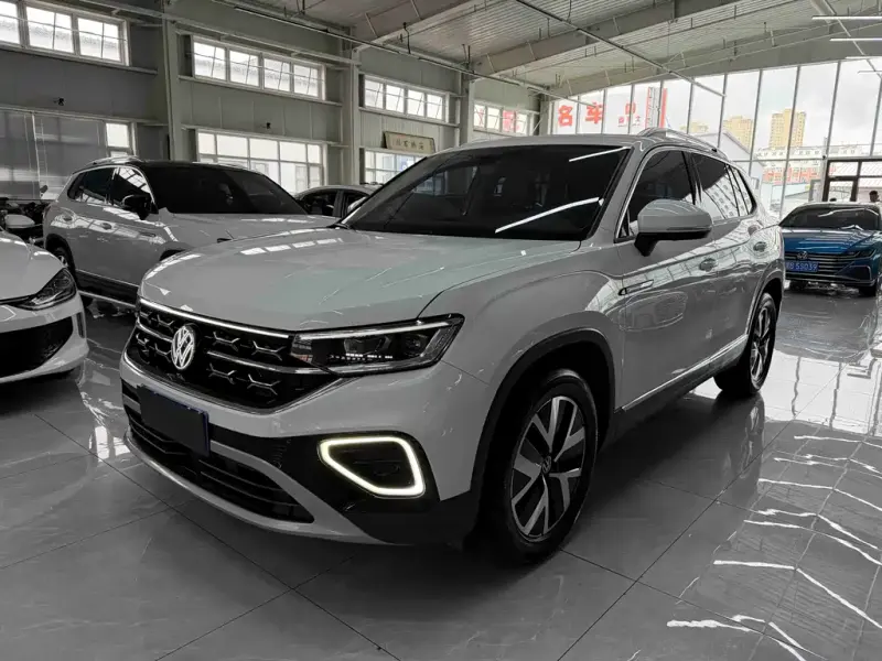 Volkswagen Tayron, 2023