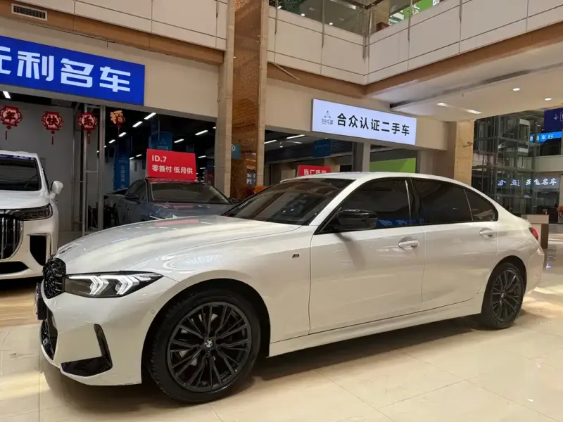 BMW 3 Series, 2023