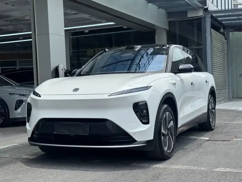 NIO ES8, 2023