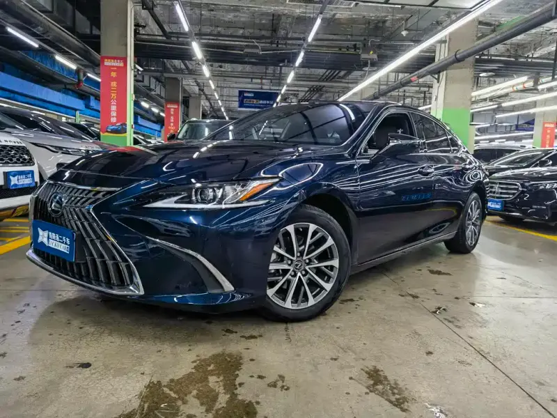 Lexus ES, 2024 — фото 1