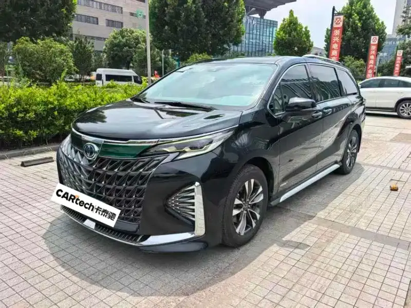 Toyota Granvia, 2024